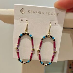 NWT Kendra Scott Essie Open Frame Earrings